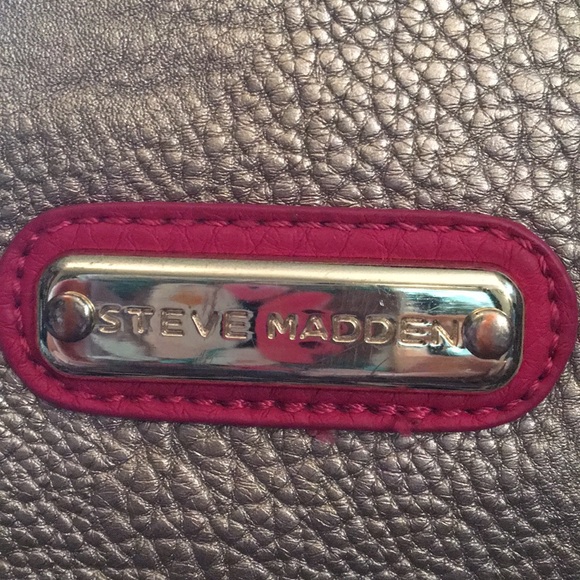 Purses - Picture 2 of 4